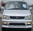 Toyota Noah 2001 - 1