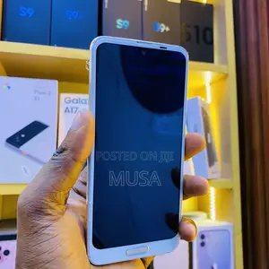 Sharp Aquos R2 64GB White