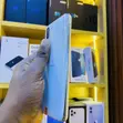 Sharp Aquos R2 64GB Nyeupe - 2