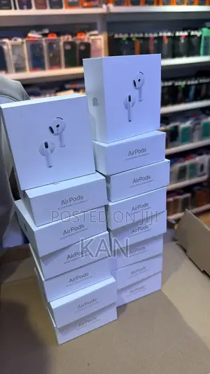 Apple AirPods 4 ANC
