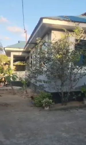 3 Bedroom House for Sale in Goba, Madale