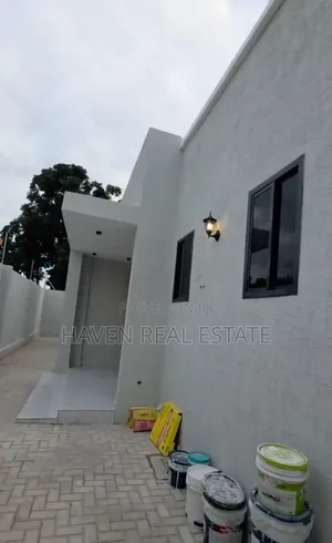 3 Bedroom House for Sale in Goba