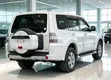 Mitsubishi Pajero 2013 White - 2