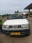 Nissan Hardbody 2007 White - 1
