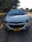 Hyundai Tucson 2014 Silver - 4
