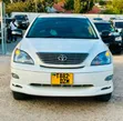 Toyota Harrier 2006 White - 1