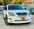 Toyota Harrier 2006 White - 3