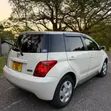 Toyota IST 2005 White - 4