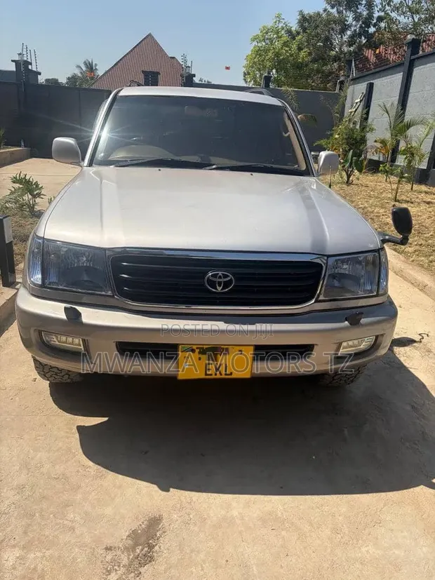 Toyota Land Cruiser Amazon 2006 Beige - 1