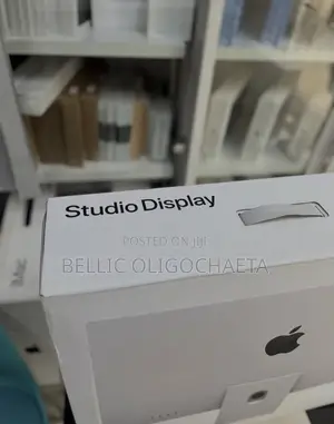 Apple Studio Display 27-inch Retina 5K