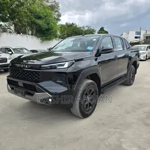 New Toyota Hilux 2.8 Overland Double Cab 2025