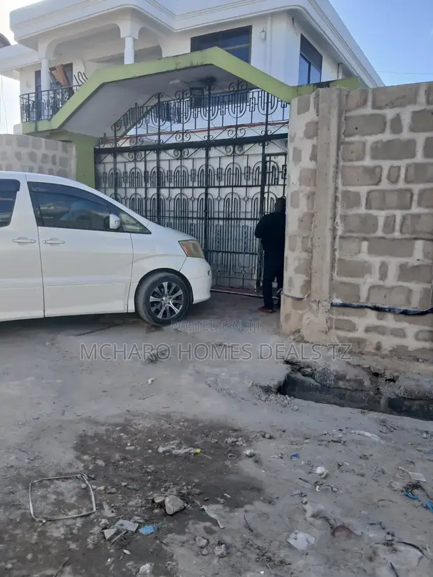 4 Bedroom Bungalow for Rent in Mcharo Homes, Temeke - 1