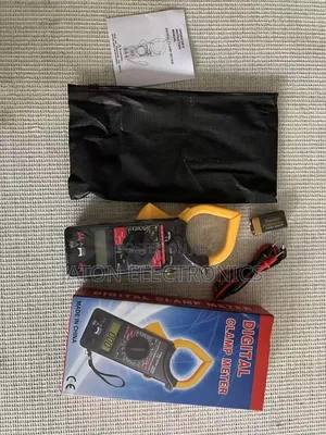 Digital Clamp Meter - Brand New