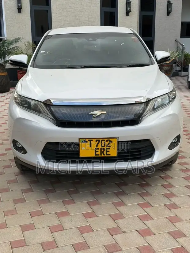 Toyota Harrier 2015 White - 1