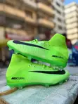 Viatu vya Mpira wa Miguu Nike - Vipya Kabisa - 2