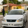 Toyota Crown Athlete 2004 - 2