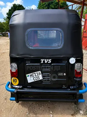 TVS King Deluxe Plus iTouch Start Tricycle 2023 Black