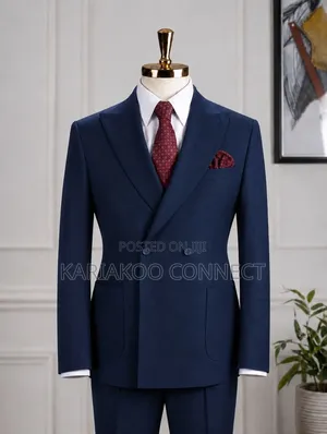Suti ya Kiume ya Bluu ya Elite kutoka Fernando