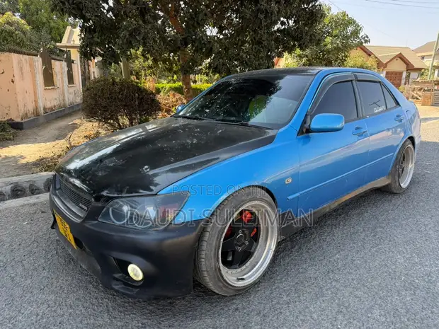 Toyota Altezza 2000 Blue - 1