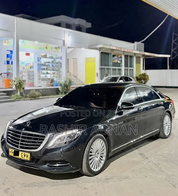 Mercedes-Benz S 400 4MATIC (C217) 2016 Nyeusi - 1