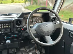 Toyota Land Cruiser Prado 2008 Nyeupe