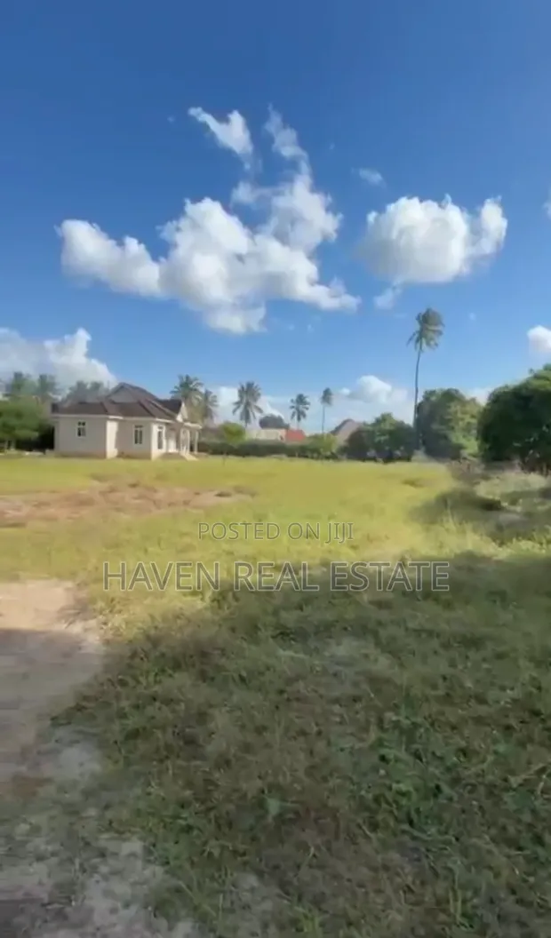 Prime Plot for Sale at Mtoni Kijichi - 1