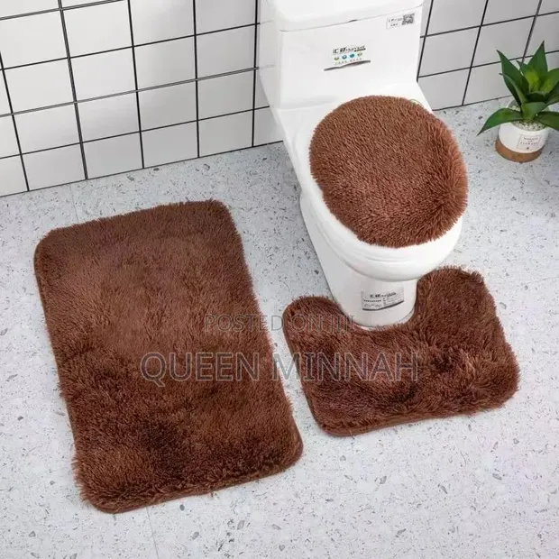 Three-Piece Shaggy Bathroom Rug and Cover Set - 1