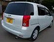 Toyota Raum 2008 Silver - 3
