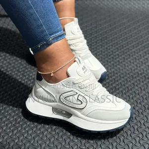 Women's Clavis Fashion Hub Sneakers