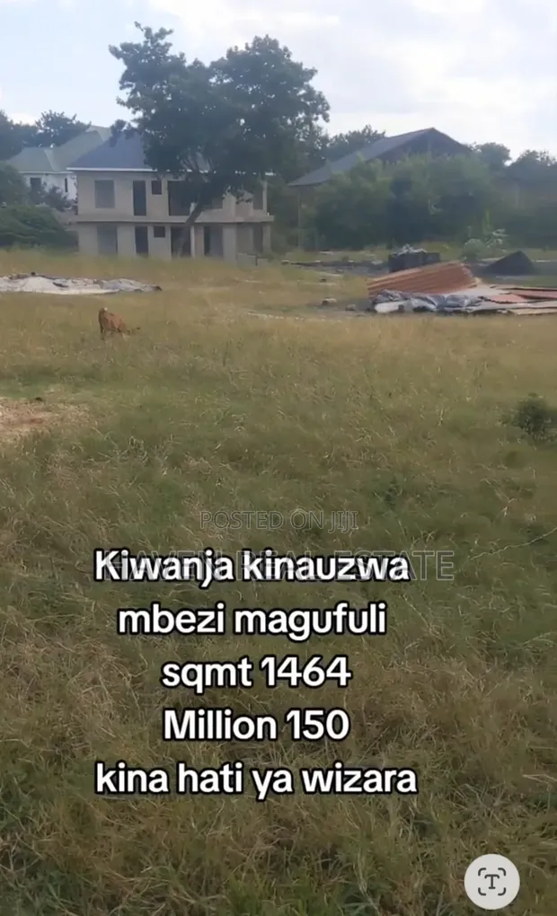 Kiwanja Kinauzwa Mbezi Magufuli - 1