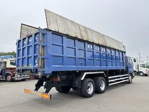 Isuzu Giga Dump Truck 2004