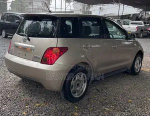 2005 Toyota IST Gold - Unregistered