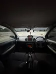 Toyota IST 2004 White - 4