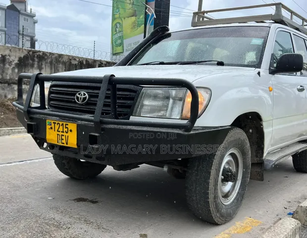 Toyota Land Cruiser HDJ 100 GX 2000 - 1
