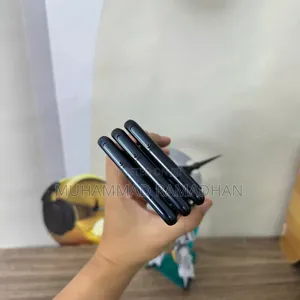 Samsung Galaxy S20 FE 128GB Black (Used Dubai)