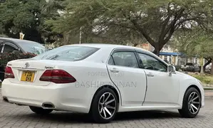 Toyota Crown 2008 Royal Saloon