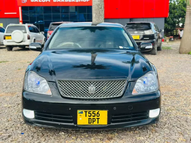 Toyota Crown 2009 Black - 1