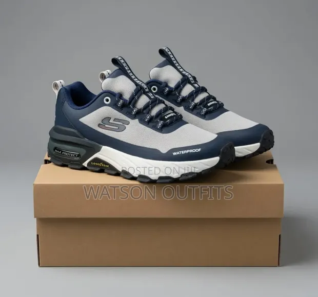 Skechers Men's Leather Sneakers - Brand New - 1