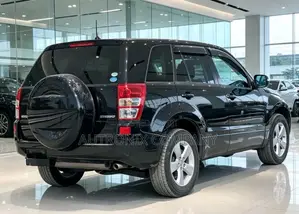 2007 Suzuki Escudo Black