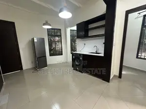 2 Bedroom House for Rent in Oyster Bay