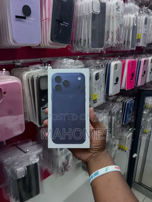 New Apple iPhone 17 Pro Max 256GB Blue - 1