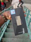 Samsung Galaxy S24 Ultra 256GB Mpya Rangi ya Dhahabu - 2
