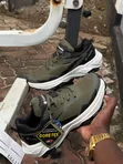 Men's Columbia Gore-Tex Leather Shoes/Sneakers - 5