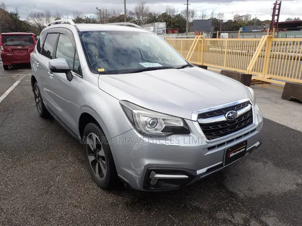 Subaru Forester 2016 Silver - 1