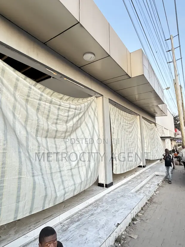 Commercial Property for Rent: Warehouse/Office/Mall Space in Chang'ombe - 1