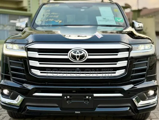 Toyota Land Cruiser ZX VJA300 Mpya 2025 Nyeusi - 1