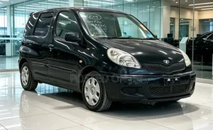 Toyota Fun Cargo 2005 Metallic Black