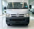 Toyota HiAce Quantarm 2011 Silver - 1