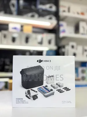 DJI Mini 3 Fly More Combo (DJI RC)