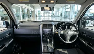 2007 Suzuki Escudo Black